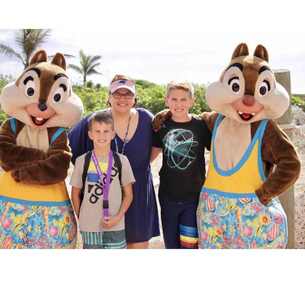 Meet your Posher, Julie